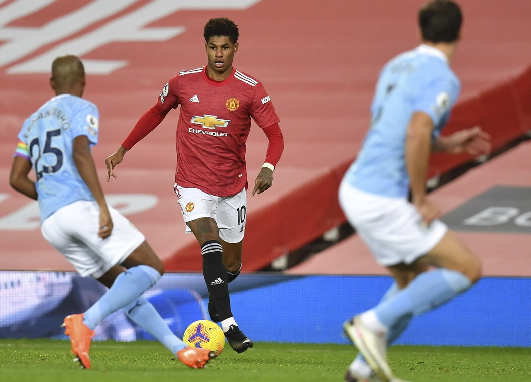 关于曼城训练开放日，今夜复出首秀引欢呼，CBA季后赛在即，球探报告显示潜力的信息-九游娱乐